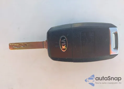 2018 Kia Optima Lx z USA, uszkodzony, nr VIN 5XXGT4L32JG199331